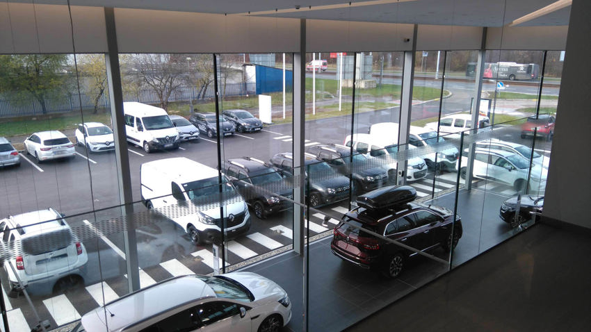 11 Renault Dacia Praha